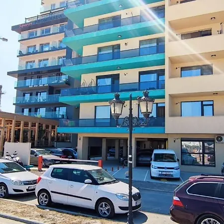 Summer Vibes Promenada * Navodari