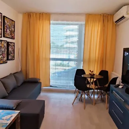 Summer Vibes Promenada شقة Năvodari