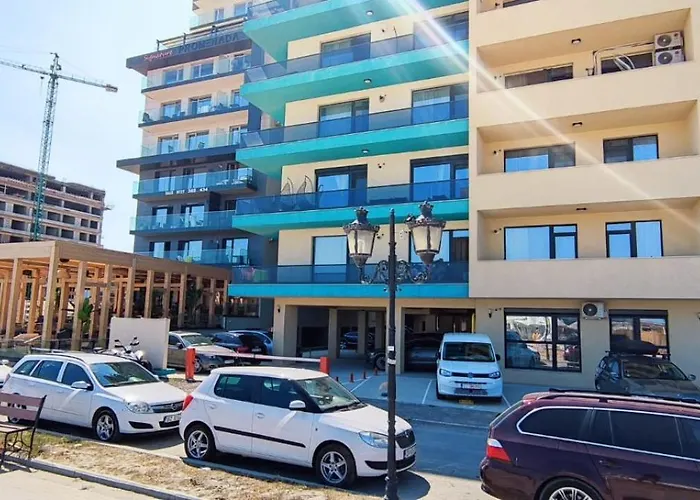 Summer Vibes Promenada * Navodari